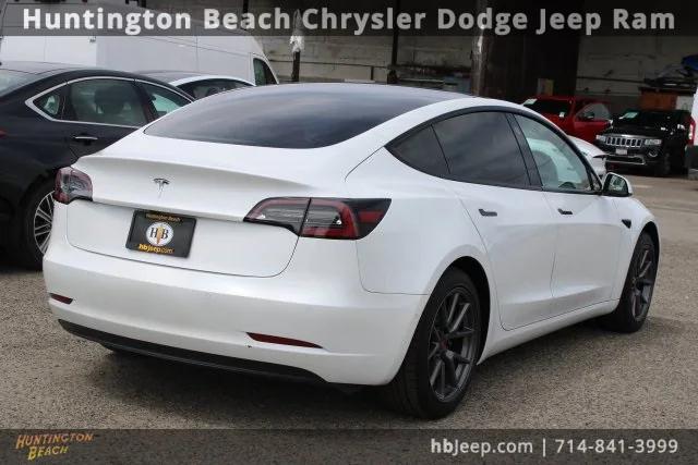 2021 Tesla Model 3 Standard Range Plus Rear-Wheel Drive