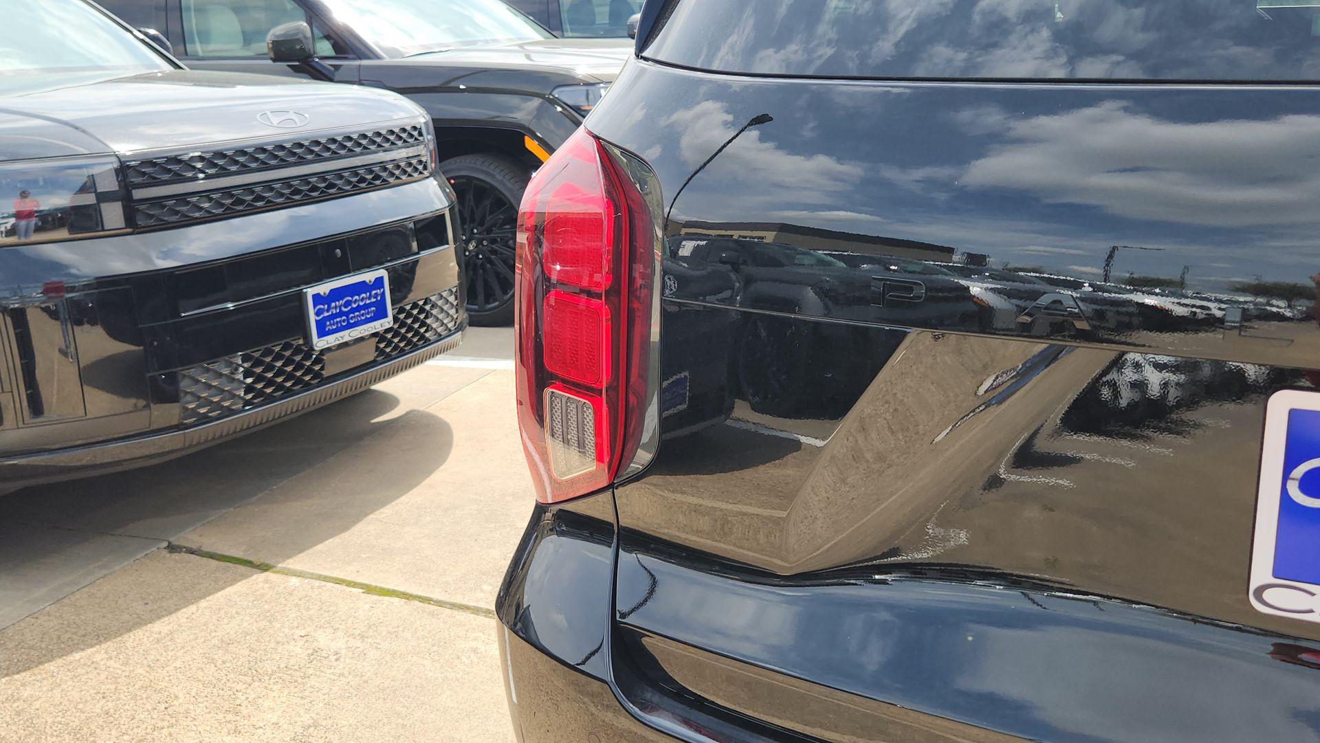 2025 Hyundai Palisade Calligraphy Night Edition - Photo 18