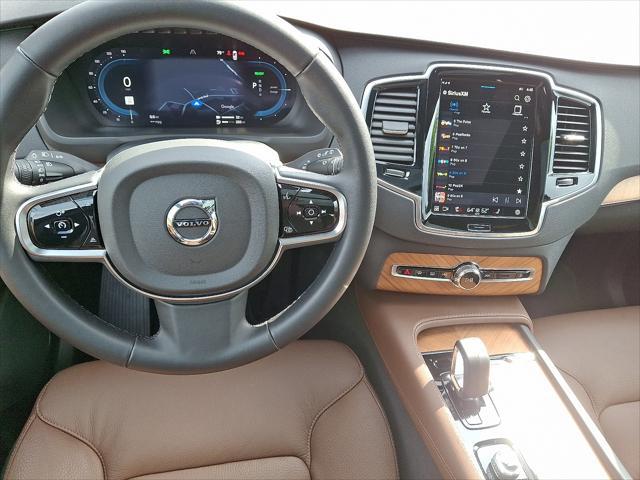 2025 Volvo XC90 Plug-In Hybrid T8 Plus 7-Seater