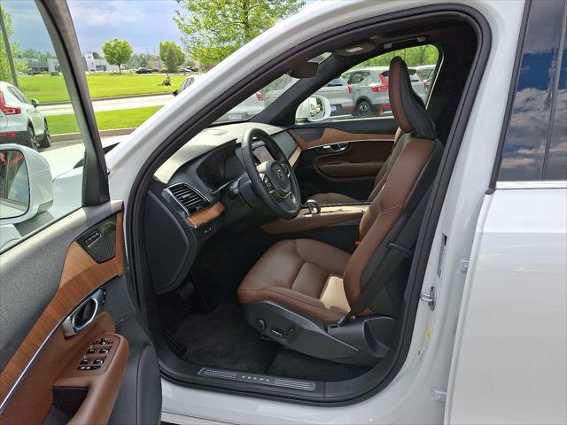2025 Volvo XC90 Plug-In Hybrid T8 Plus 7-Seater