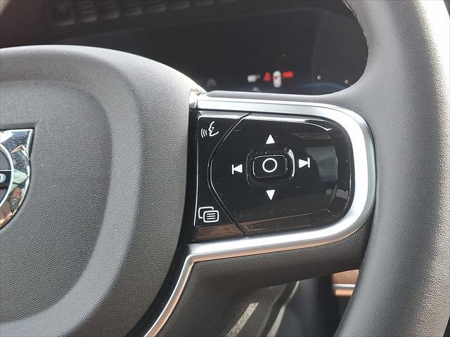 2025 Volvo XC90 Plug-In Hybrid T8 Plus 7-Seater
