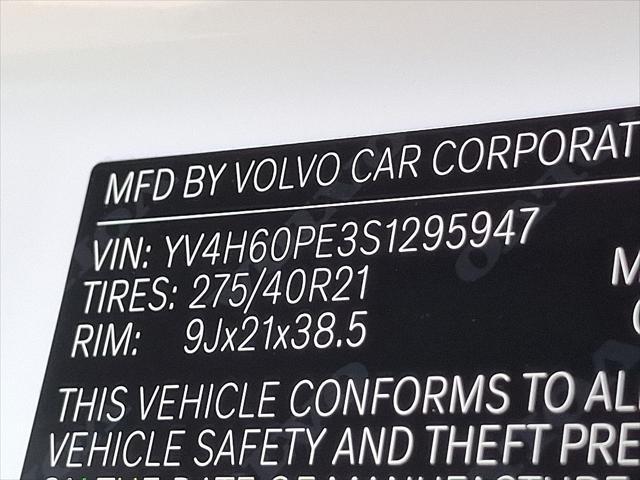2025 Volvo XC90 Plug-In Hybrid T8 Plus 7-Seater