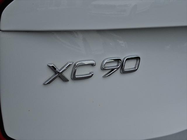 2025 Volvo XC90 Plug-In Hybrid T8 Plus 7-Seater