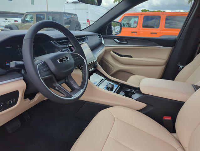 2025 Jeep Grand Cherokee GRAND CHEROKEE LIMITED 4X2
