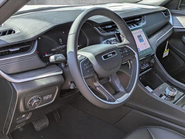 2025 Jeep Grand Cherokee GRAND CHEROKEE L LIMITED 4X4 2025 Jeep Grand Cherokee GRAND CHEROKEE L LIMITED 4X4