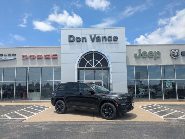 2025 Jeep Grand Cherokee GRAND CHEROKEE LIMITED 4X4 2025 Jeep Grand Cherokee GRAND CHEROKEE LIMITED 4X4