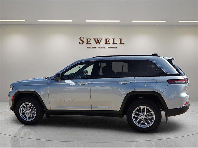 2025 Jeep Grand Cherokee GRAND CHEROKEE LAREDO X 4X4 2025 Jeep Grand Cherokee GRAND CHEROKEE LAREDO X 4X4