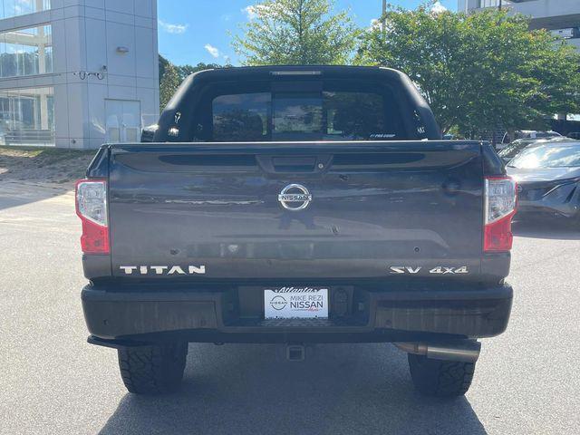 2020 Nissan TITAN Crew Cab SV 4x4