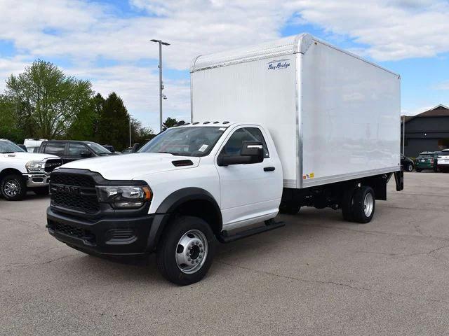 2024 RAM Ram 5500 Chassis Cab RAM 5500 TRADESMAN CHASSIS REGULAR CAB 4X2 120 CA