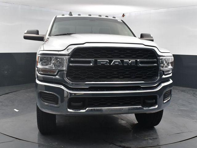 2020 RAM 2500 Tradesman Regular Cab 4X4 8 Box