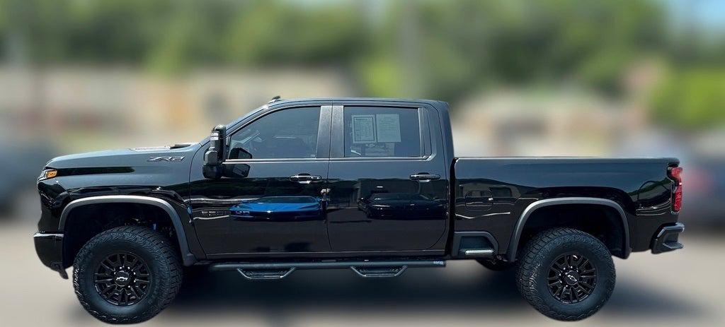 2024 Chevrolet Silverado 2500HD 4WD Crew Cab Standard Bed ZR2