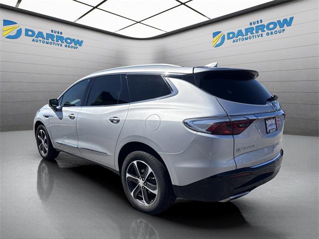 2022 Buick Enclave AWD Essence