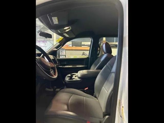 2024 RAM 3500 Chassis Tradesman/SLT/Laramie/Limited