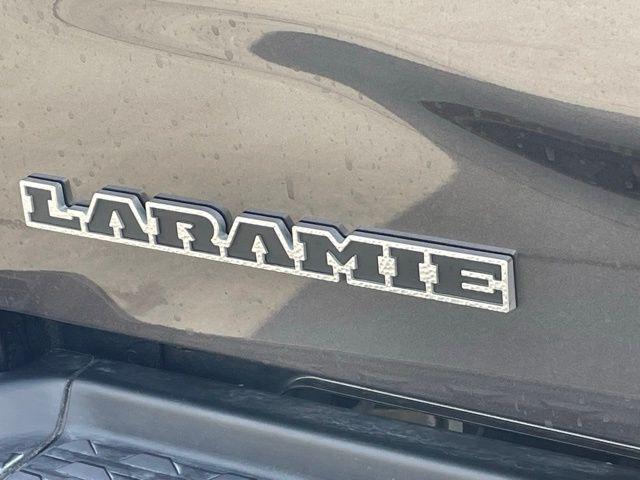 2024 RAM 2500 Laramie Crew Cab 4x4 64 Box