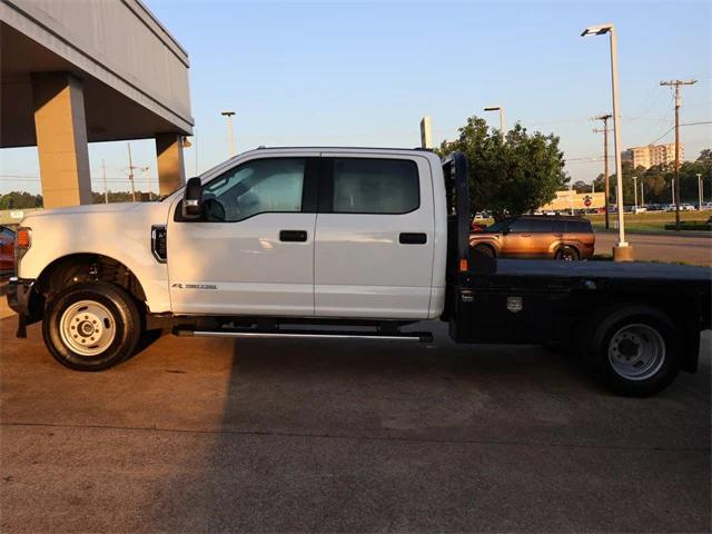 2021 Ford F-350 Chassis XLT