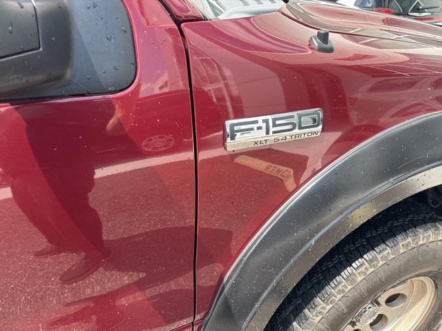 2004 Ford F-150 XLT