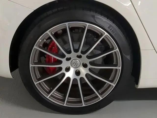 2024 Maserati Ghibli Modena Ultima Q4