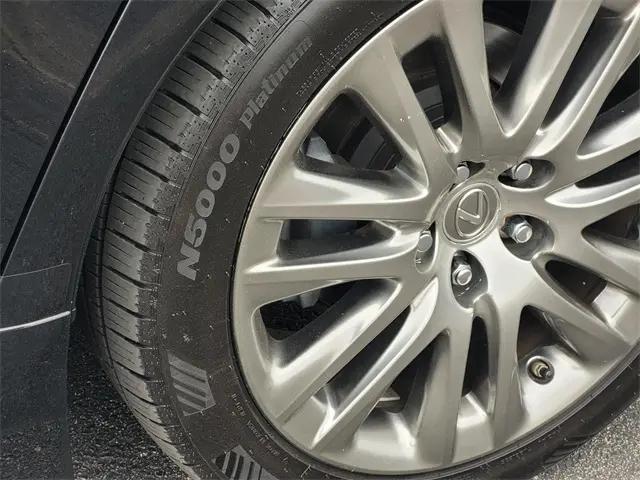 2015 Lexus LS 460 Crafted Line