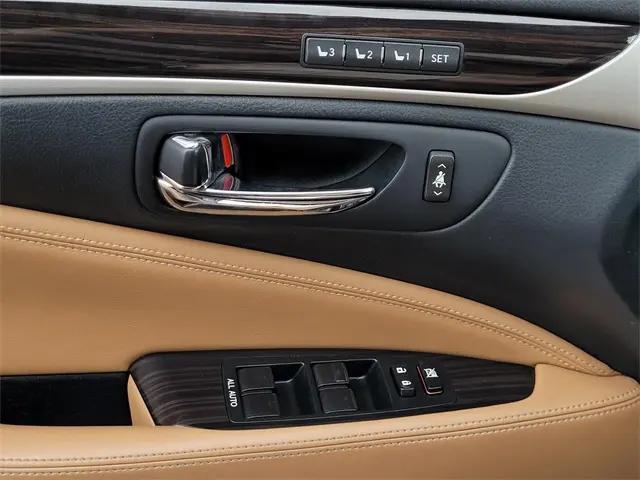 2015 Lexus LS 460 Crafted Line