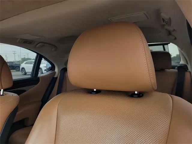2015 Lexus LS 460 Crafted Line