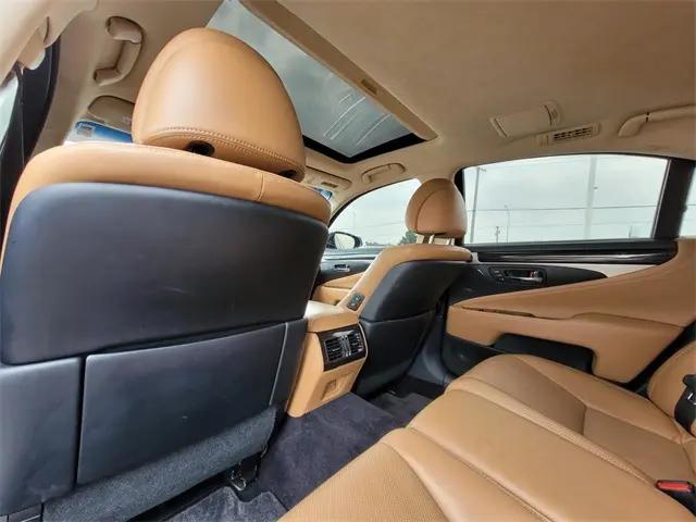 2015 Lexus LS 460 Crafted Line