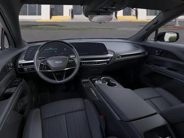 2025 Cadillac iQ Luxury w/1SE