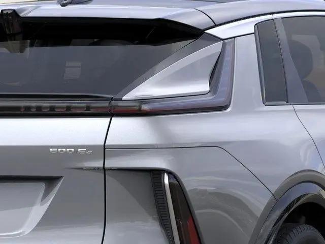 2025 Cadillac iQ Luxury w/1SE