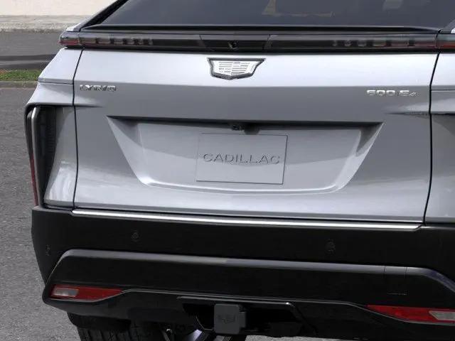 2025 Cadillac iQ Luxury w/1SE