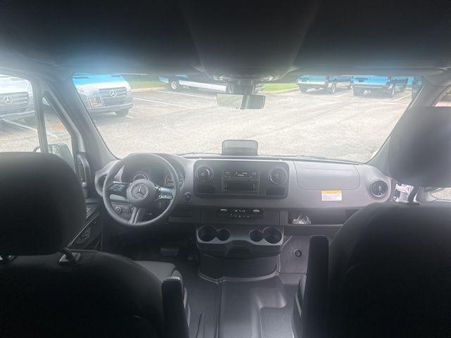 2025 Mercedes-Benz Sprinter 2500 High Roof 4-Cyl Diesel HO