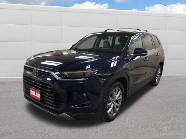 2024 Toyota Grand Highlander Limited for sale in Duluth, MN