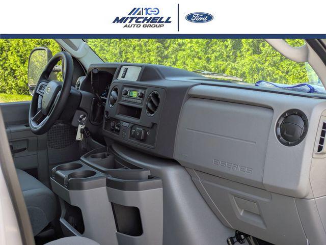 2026 Ford E-350 Cutaway Base