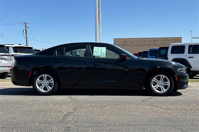 2022 Dodge Charger SXT RWD