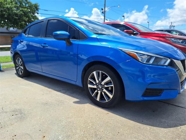 2021 Nissan Versa SV Xtronic CVT