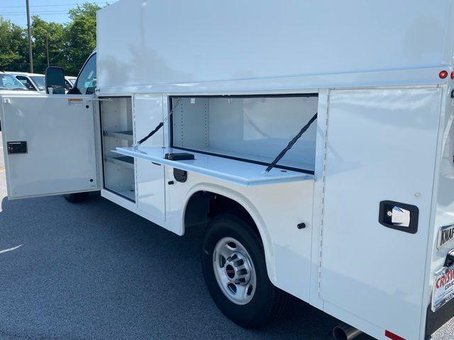 2024 GMC Savana Cutaway Work Van