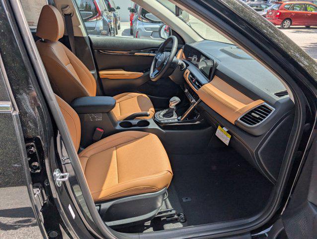 2025 Kia Seltos EX