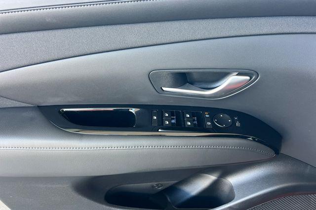 2025 Hyundai Santa Cruz XRT - Photo 11