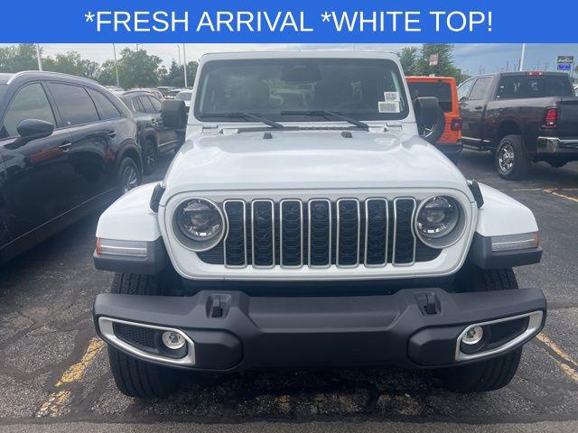 2025 Jeep Wrangler WRANGLER 4-DOOR SAHARA