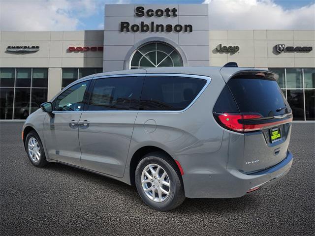 2025 Chrysler Pacifica PACIFICA SELECT