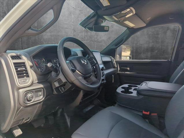 2025 RAM Ram 2500 RAM 2500 TRADESMAN CREW CAB 4X4 8 BOX