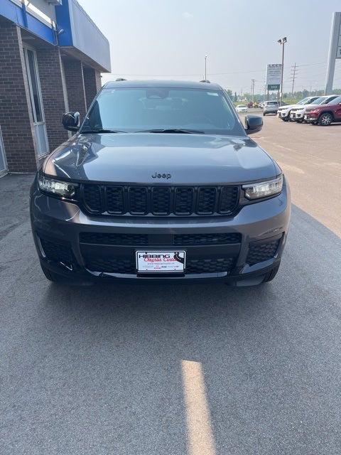 2025 Jeep Grand Cherokee GRAND CHEROKEE L ALTITUDE 4X4