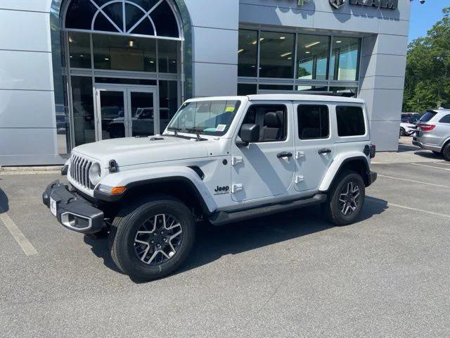 2025 Jeep Wrangler WRANGLER 4-DOOR SAHARA
