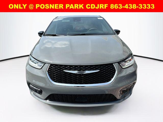 2025 Chrysler Pacifica PACIFICA SELECT