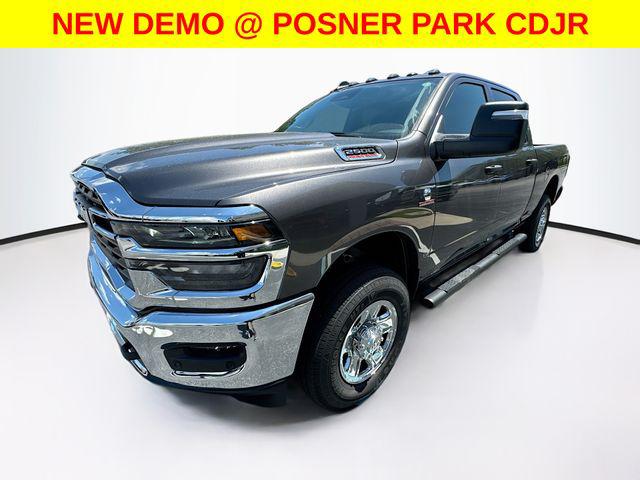 2025 RAM Ram 2500 RAM 2500 TRADESMAN CREW CAB 4X4 64 BOX