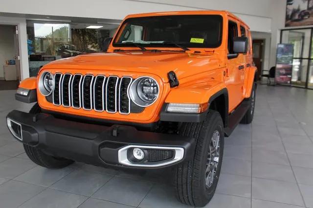2025 Jeep Wrangler WRANGLER 4-DOOR SAHARA