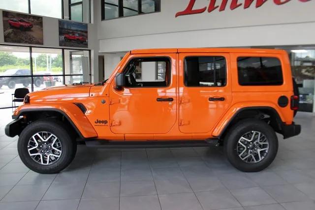 2025 Jeep Wrangler WRANGLER 4-DOOR SAHARA