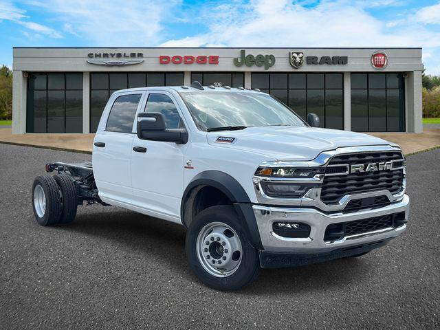 2025 RAM Ram 4500 Chassis Cab RAM 4500 TRADESMAN CHASSIS CREW CAB 4X4 60 CA