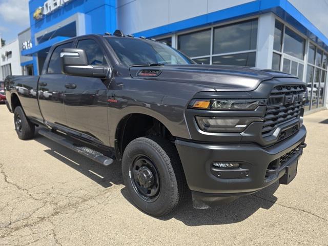 2025 RAM Ram 2500 RAM 2500 TRADESMAN CREW CAB 4X4 8 BOX