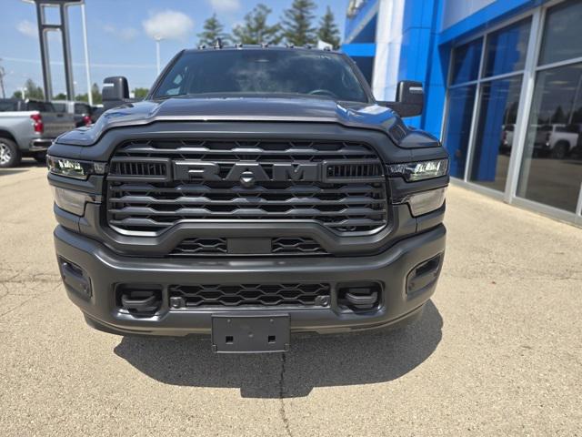 2025 RAM Ram 2500 RAM 2500 TRADESMAN CREW CAB 4X4 8 BOX