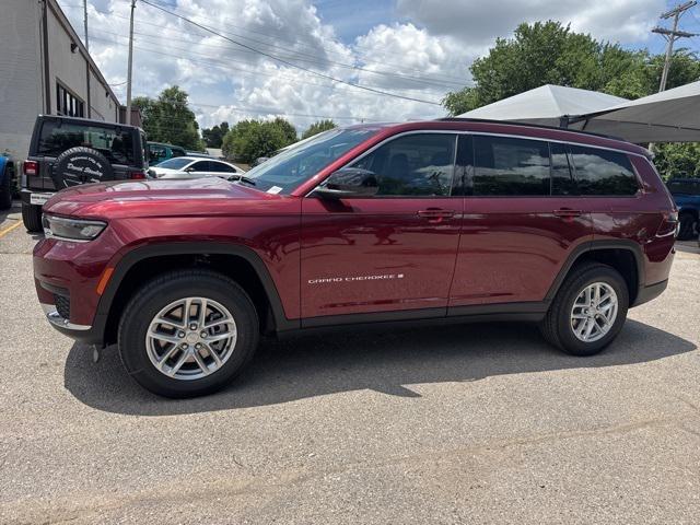 2025 Jeep Grand Cherokee GRAND CHEROKEE L LAREDO 4X2