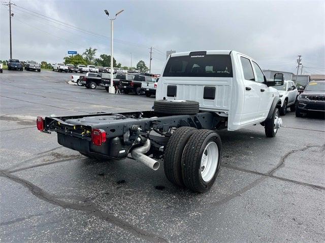 2025 RAM Ram 5500 Chassis Cab RAM 5500 TRADESMAN CHASSIS CREW CAB 4X4 60 CA